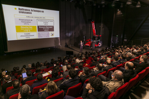 nicolas-dufourcq-presente-le-bilan-2015-20160331_bpifrance_manitou-036-c-antoine-monie-jpg